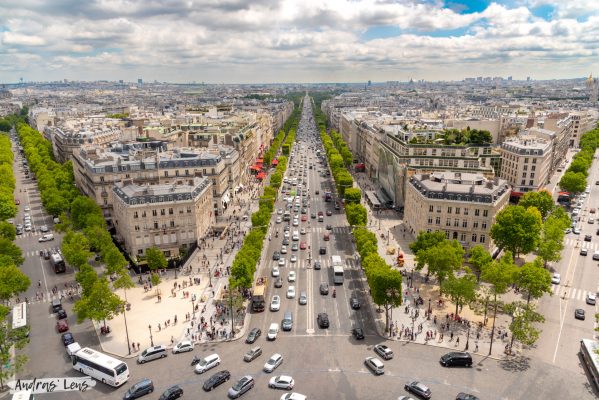 Landscape photo of the avenues merging in the city of Paris, France.