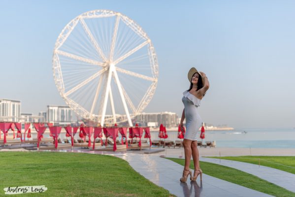 Travel photography shoot in Dubai for a you girl in JBR.
